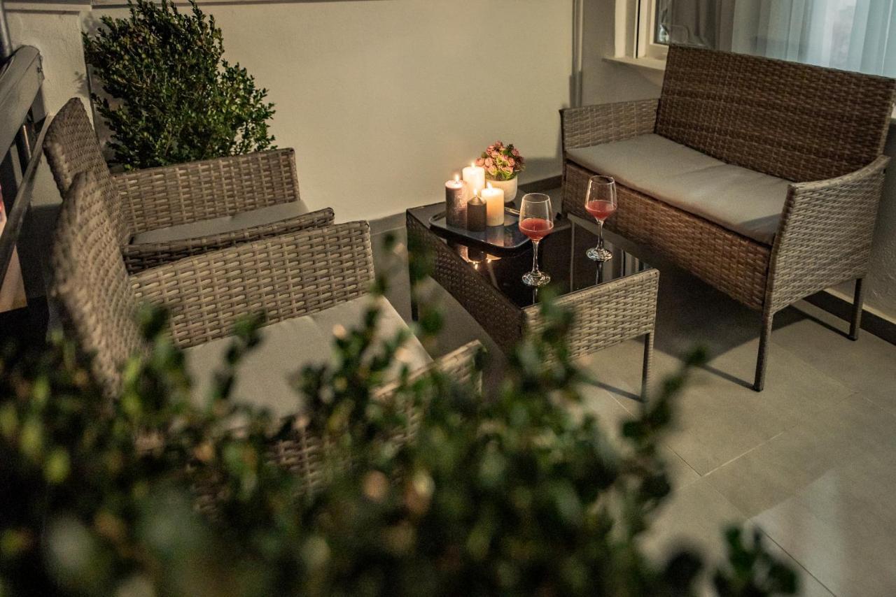 Artemis Apartment Midas Home Project Szaloniki Kültér fotó