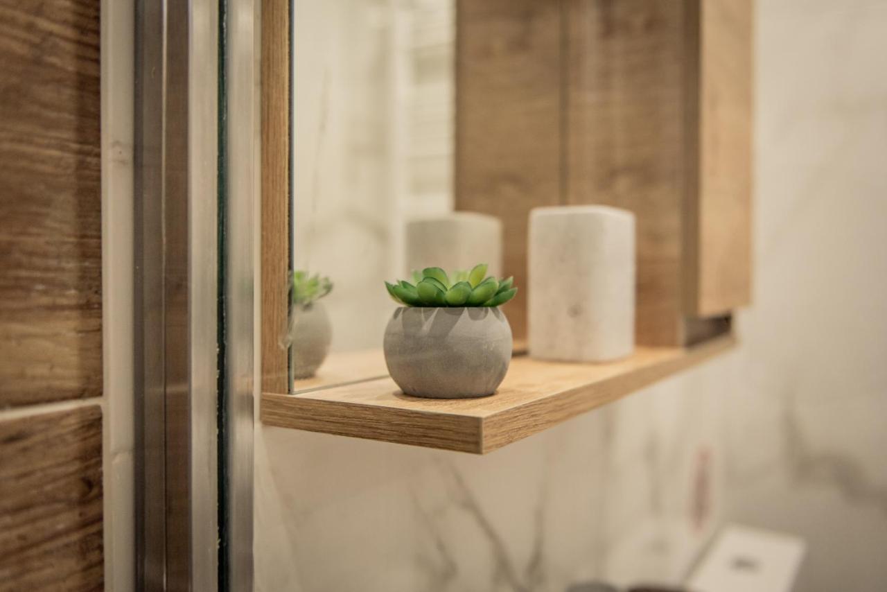 Artemis Apartment Midas Home Project Szaloniki Kültér fotó